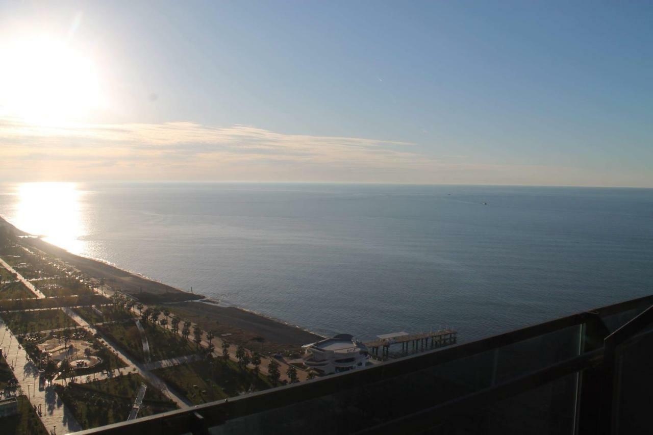 Coast Batumi Apart Hotel Extérieur photo