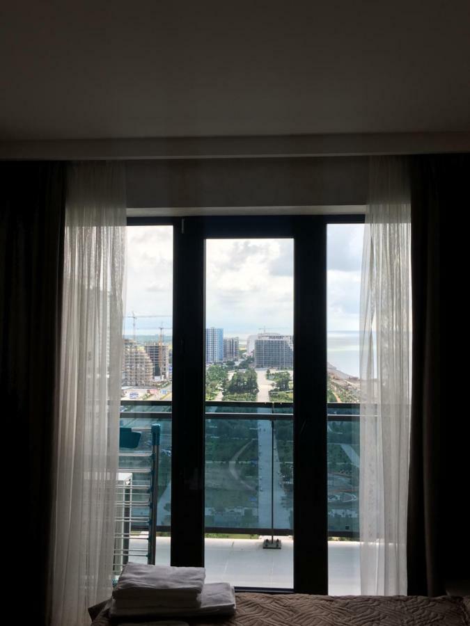 Coast Batumi Apart Hotel Extérieur photo