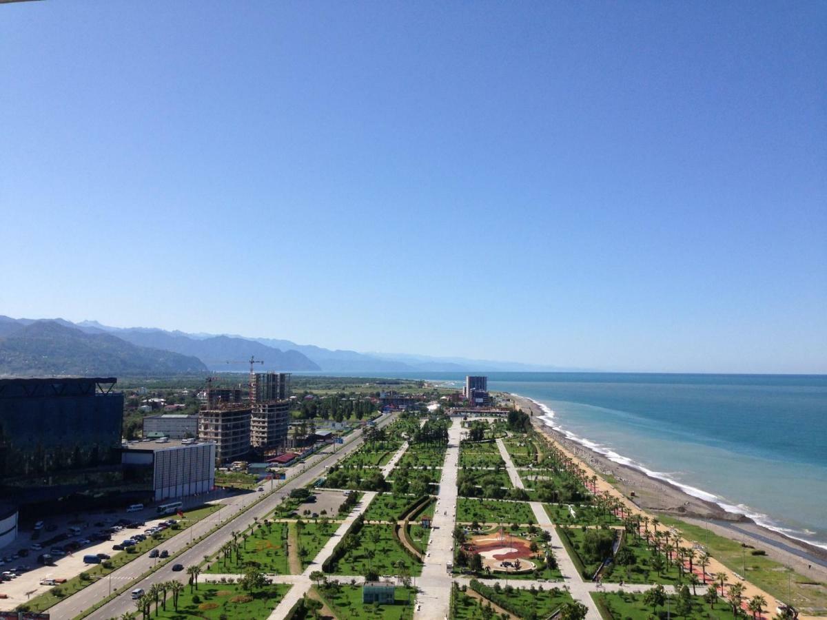 Coast Batumi Apart Hotel Extérieur photo